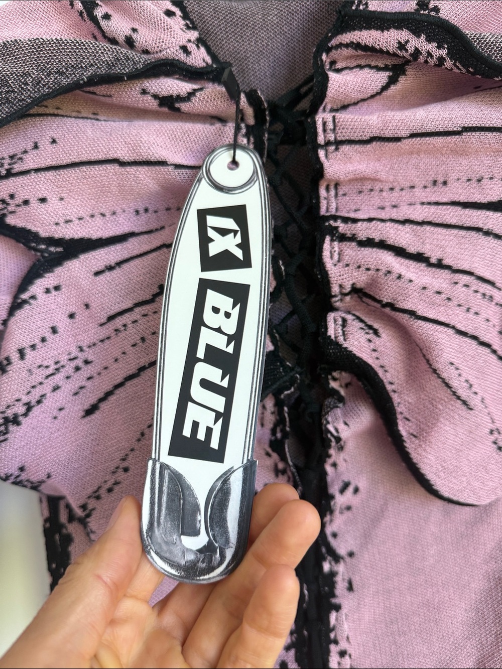 1Xblue exclusive pink butterfly cardigan - Picture 9 of 9